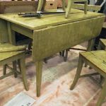 209 5395 DROP-LEAF TABLE